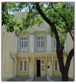 Foto da fachada do pr�dio do Centro Cultural do Minist�rio da Sa�de