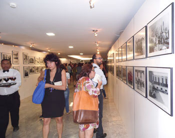 Itiner�ncia da Mostra - Edif�cio Premium - Bras�lia